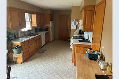 400 Park Drive SE, Brewster, OH 44613 - Photo 14