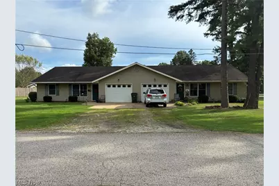 400 Park Drive SE, Brewster, OH 44613 - Photo 1