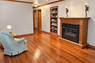 10208 Johnnycake Ridge Rd, Concord Twp, OH 44077 - Photo 4
