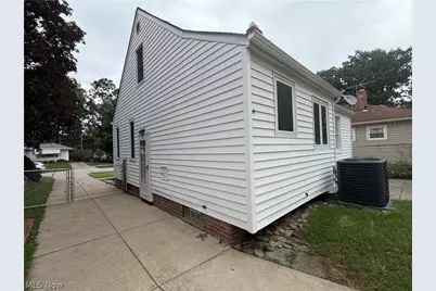 2621 Liggett Drive, Parma, OH 44134 - Photo 42