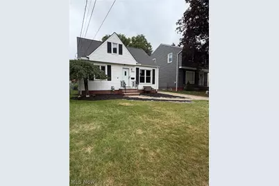 2621 Liggett Drive, Parma, OH 44134 - Photo 2
