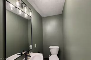 14035 Allison Dr, Doylestown, OH 44230 - Photo 32