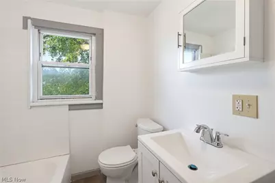 532 Hazel Place, Akron, OH 44304 - Photo 20