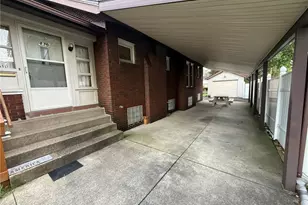 410 E 2nd St, Dover, OH 44622 - Photo 32
