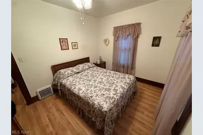 410 E 2nd Street, Dover, OH 44622 - Photo 16