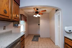 114 Sheriff St, Elyria, OH 44035 - Photo 12