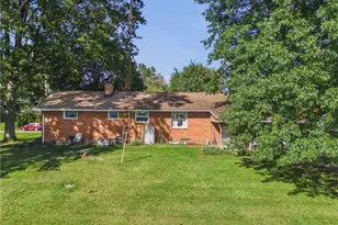 7660 Brookview St, Louisville, OH 44641 - Photo 12
