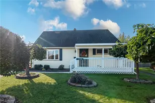 1246 Valleyview Ave SW, Canton, OH 44710 - Photo 1