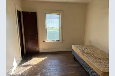 202 Best Street, Bedford, OH 44146 - Photo 6