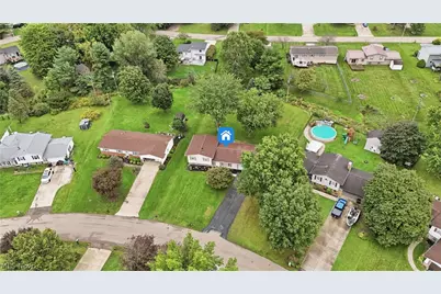8008 Garnet Avenue NE, Canton, OH 44721 - Photo 38