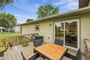 8008 Garnet Ave NE, Canton, OH 44721 - Photo 28