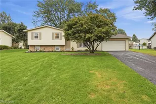 8008 Garnet Ave NE, Canton, OH 44721 - Photo 1