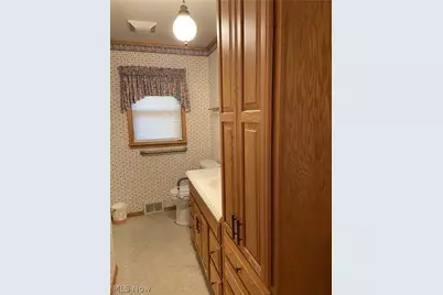 507 Wood Avenue, Newcomerstown, OH 43832 - Photo 16