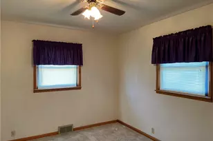 507 Wood Ave, Newcomerstown, OH 43832 - Photo 22