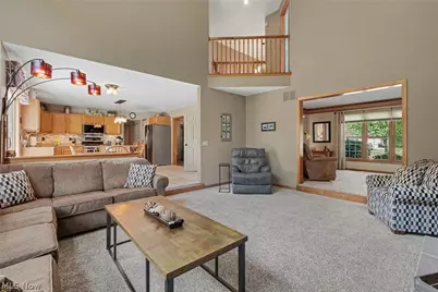 10273 Dayflower Drive, Twinsburg, OH 44087 - Photo 4