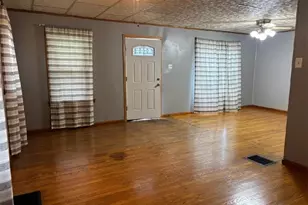 504 Walnut Ave, Cambridge, OH 43725 - Photo 10