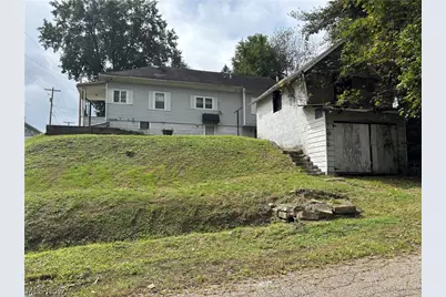 504 Walnut Avenue, Cambridge, OH 43725 - Photo 2