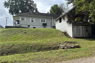 504 Walnut Ave, Cambridge, OH 43725 - Photo 2