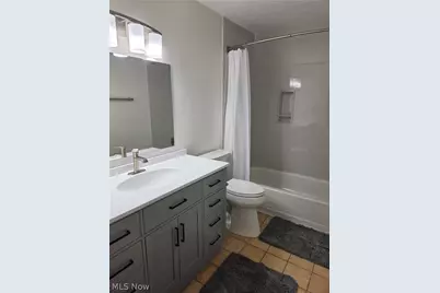 1150 Tollis Parkway, Grandview Heights, OH 44147 - Photo 30