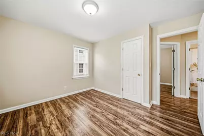 726 Lyndon Avenue, Ashtabula, OH 44004 - Photo 10
