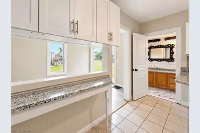 402 Hall Avenue, Barberton, OH 44203 - Photo 6