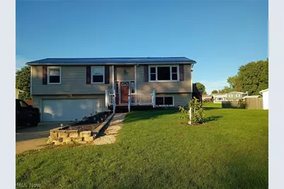 3344 Berrywood Avenue SW, Canton, OH 44706 - Photo 1