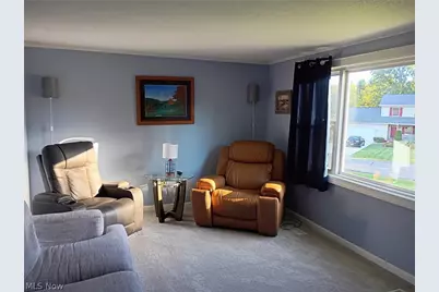 3344 Berrywood Avenue SW, Canton, OH 44706 - Photo 8