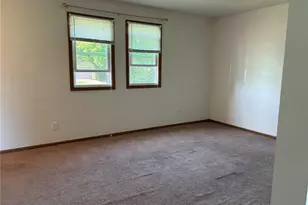1328 Richey Rd, Zanesville, OH 43701 - Photo 2