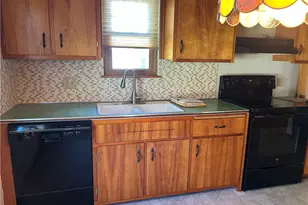 170 Charlotte St, Painesville, OH 44077 - Photo 6