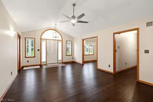 976 Rosemarie Cir, Wadsworth, OH 44281 - Photo 4