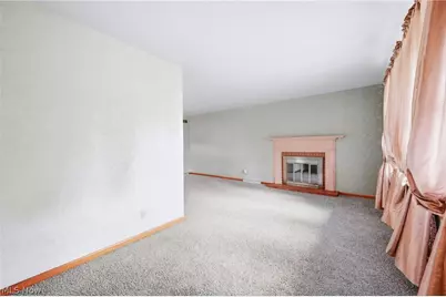 1889 Lancaster Drive, Youngstown, OH 44511 - Photo 12