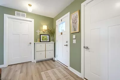 4396 Pioneer Circle SW, Massillon, OH 44646 - Photo 14