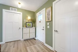 4396 Pioneer Cir SW, Massillon, OH 44646 - Photo 14