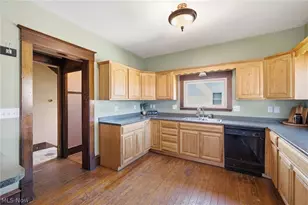 116 W 2nd St, Perrysville, OH 44864 - Photo 4