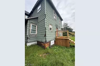 1210 Lawrence Road NE, Canton, OH 44705 - Photo 38