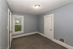 327 Schrock Pl SW, Canton, OH 44647 - Photo 20