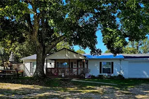 17927 Plantsville Rd, Amesville, OH 45711 - Photo 2