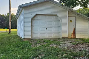 17927 Plantsville Rd, Amesville, OH 45711 - Photo 22