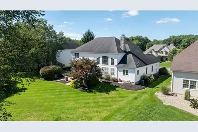 3407 Chadwick Drive, Uniontown, OH 44685 - Photo 36