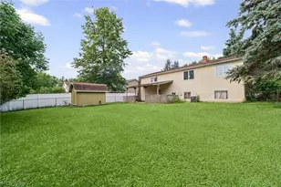 461 Delaware Dr, Brunswick, OH 44212 - Photo 4