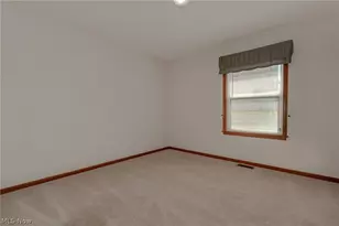 3196 Overview Cir, Ravenna, OH 44266 - Photo 12