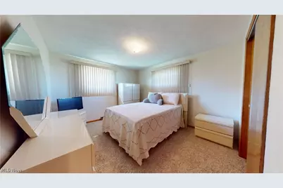 240 N 20th Street, Weirton, WV 26062 - Photo 14