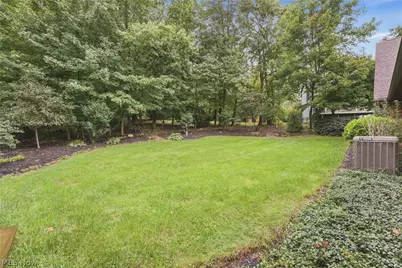 2500 Treetop Circle NE, Canton, OH 44705 - Photo 4