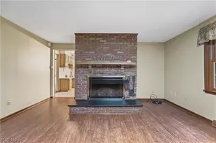 2500 Treetop Cir NE, Canton, OH 44705 - Photo 26