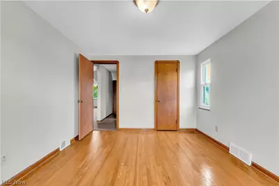 3819 W 137th Street #2/UP, Loveland, OH 44111 - Photo 12