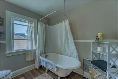 1215 Bellflower Avenue SW, Canton, OH 44710 - Photo 24