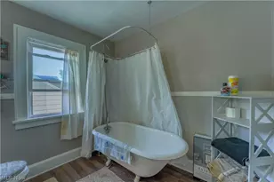 1215 Bellflower Ave SW, Canton, OH 44710 - Photo 24