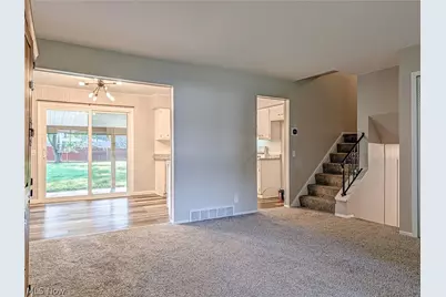 8636 Camelot Avenue NW, Canal Fulton, OH 44614 - Photo 4