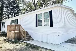 53 Zent Ave, Fredericktown, OH 43019 - Photo 1