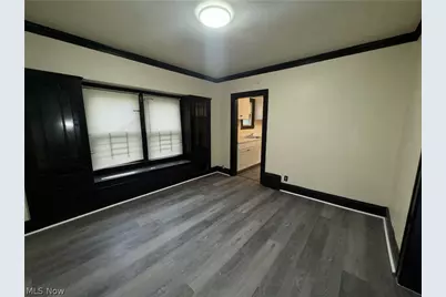 905 E 143rd Street, Loveland, OH 44110 - Photo 6